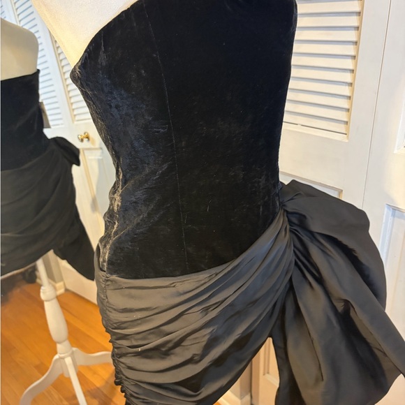 Ronny Kobo Collection Black Strapless Dress - Picture 5 of 16